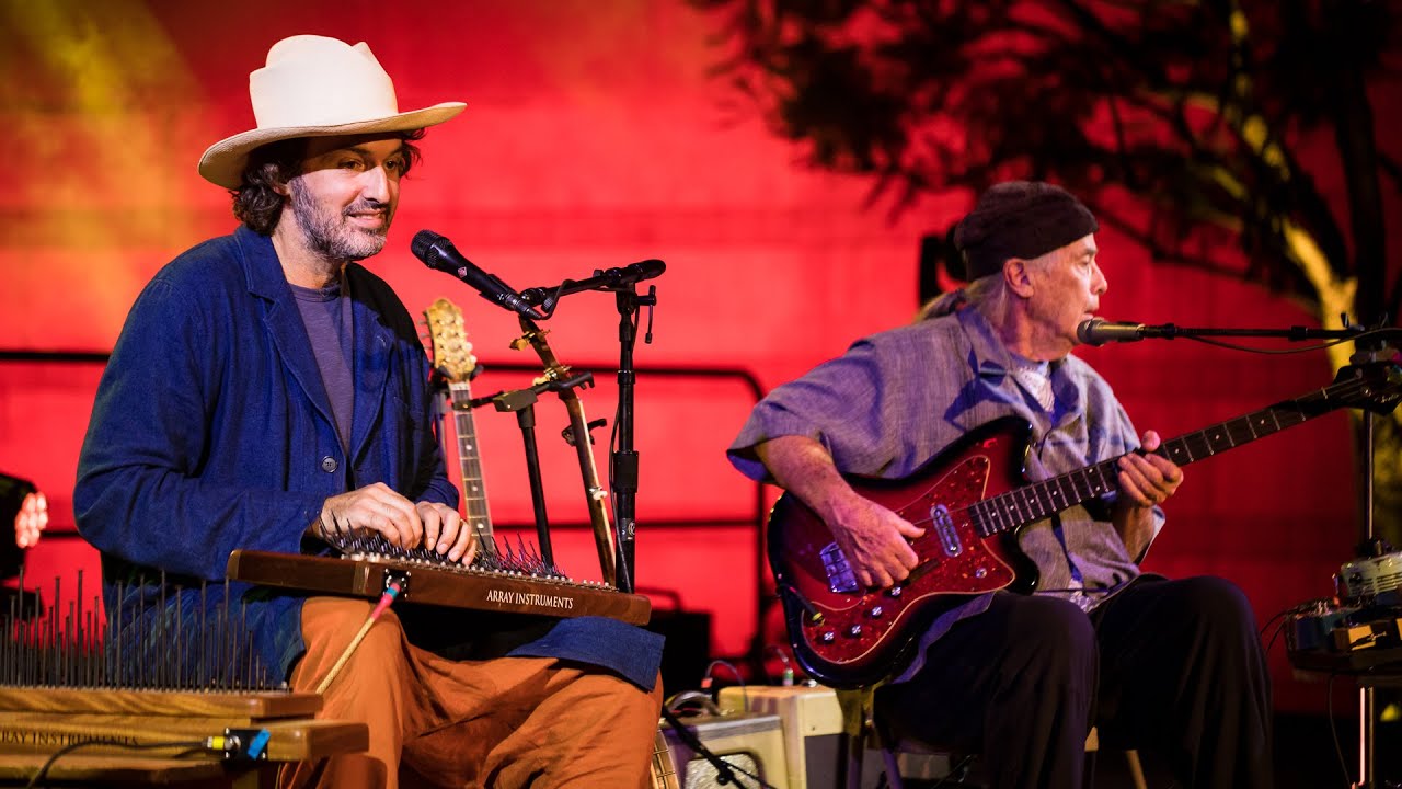 Joachim Cooder – “Country Blues” (Bonus Track)