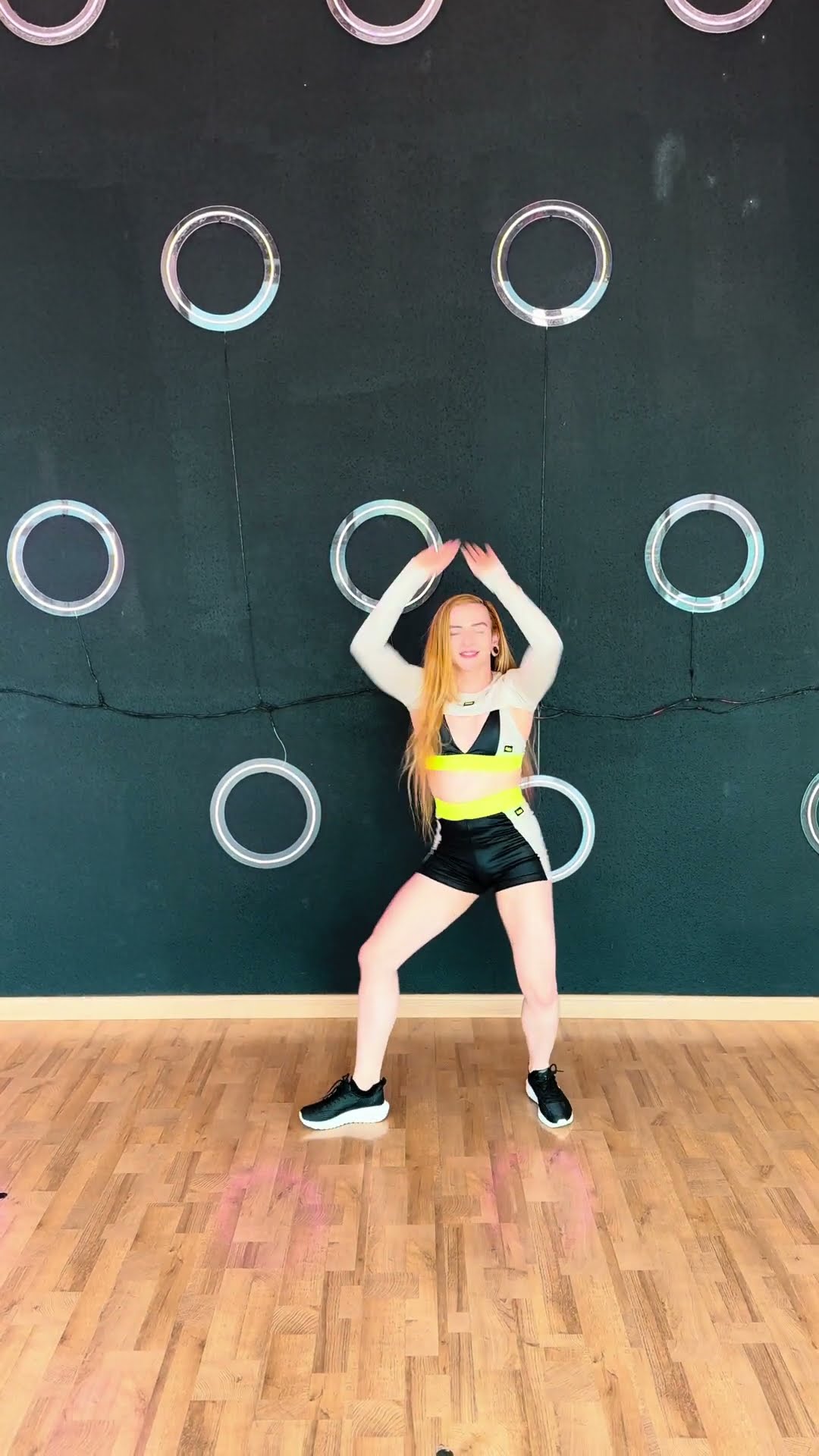 De volta com tudo! ? @gg.prof foi a Instrutora FitDance destaque do mês de novembro ?
