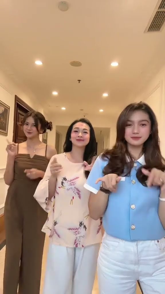 Aline \u0026 Bu Ambar bisa kan akur sama Renaa gini #shorts #ikrarcintasuci