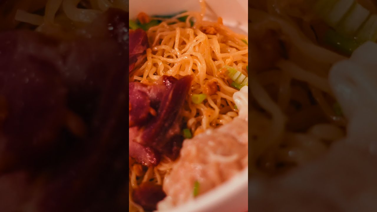 Chinese Dry Street Noodles in Bangkok, Thailand