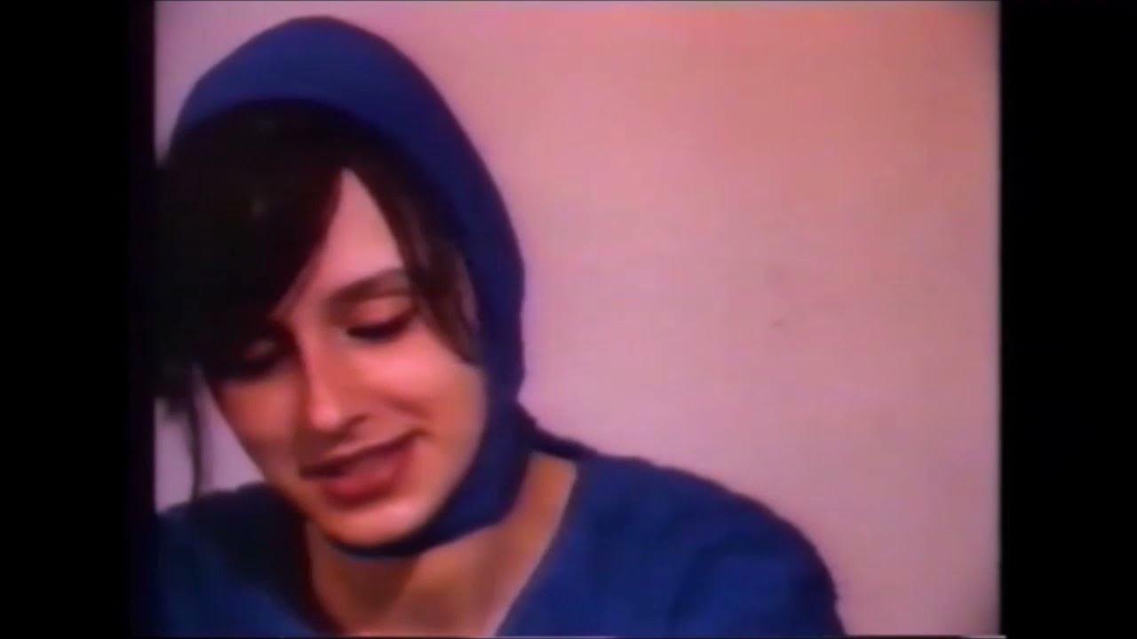 Christiane F. Stella e Babsi. Dal vivo e in carne ed ossa. In un video. YouTube