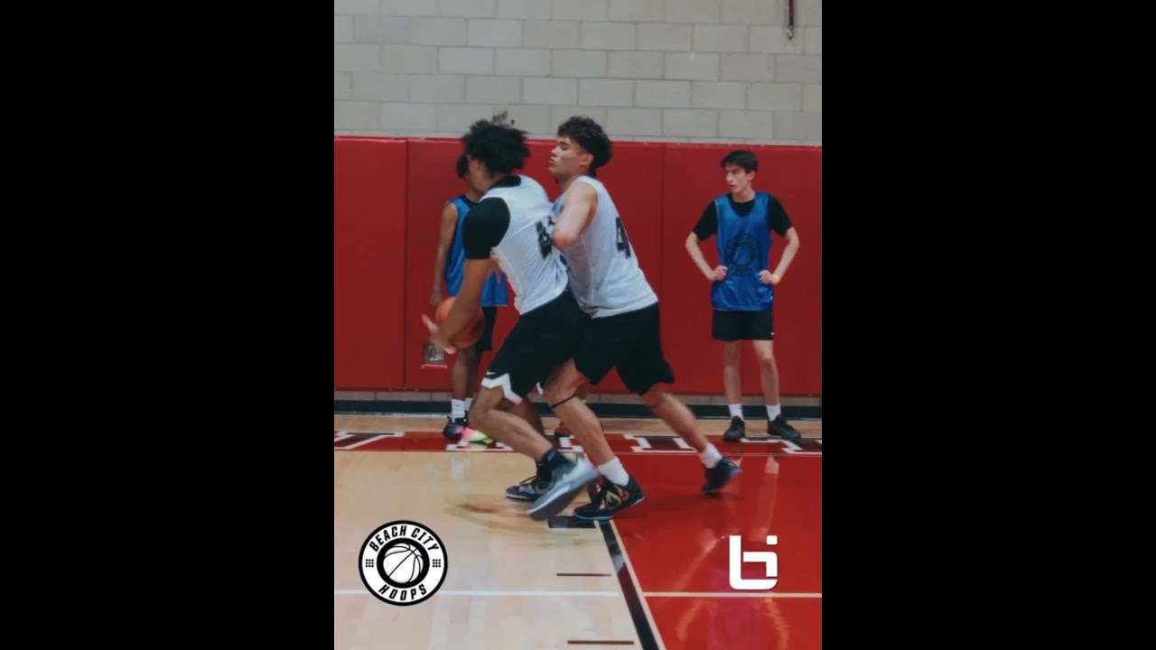 Gavin Kroll earned Top Peformer honors at The Senior Preview presented by Beach City Hoops - Aug2025