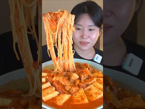 귀한김치찜께서 어찌 이런 누추한 곳에..