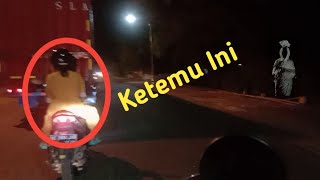 Perjalanan Malam Naik motor Scoopy tak disangka Ketemu ini ||motovlog indonesia Scoopy