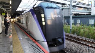 E353系 S104編成 S207編成 特急はちおうじ2号東京行の送り込み回送が立川駅6番線を通過するシーン