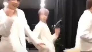 شوفو BTS اذا طقن مع هالزي انشا الله يعجبكم تصميمي  الوصف مهم جدادا