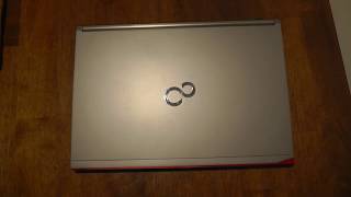 How to change battery FUJITSU Lifebook E744