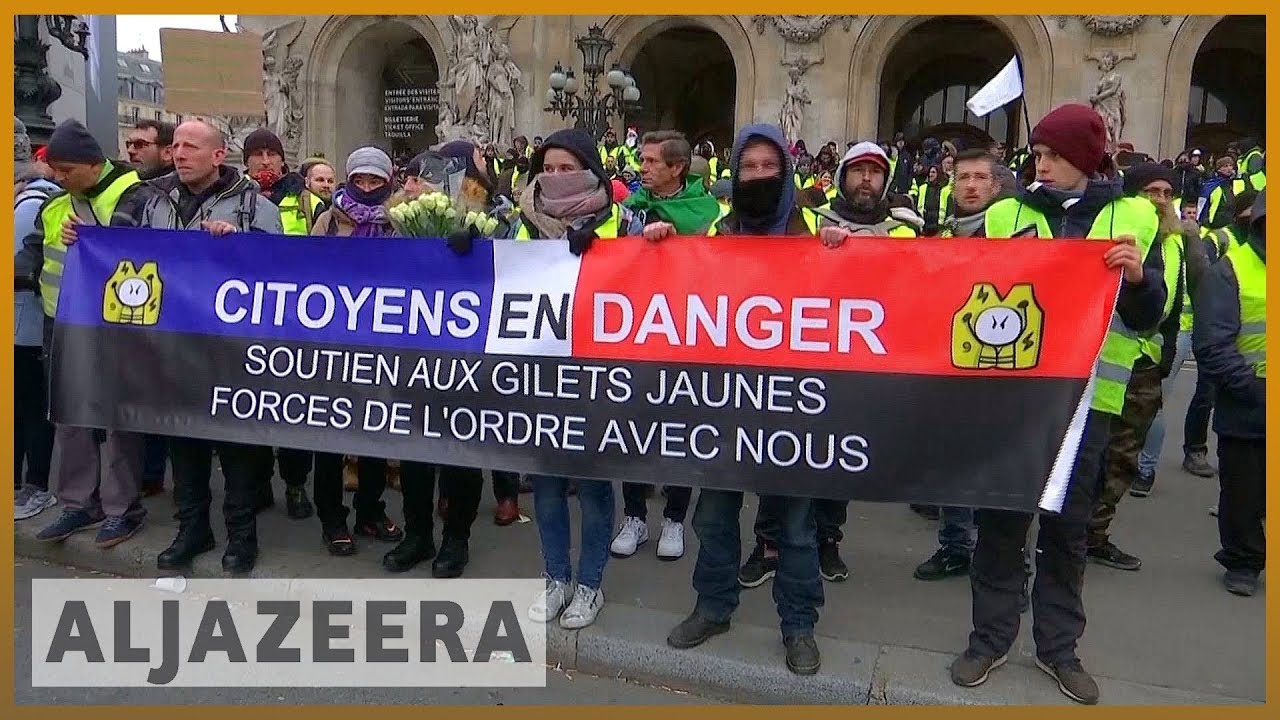 هل تستغل المعارضة الفرنسية الاحتجاجات قبيل التصويت على عضوية الاتحاد الأوروبي؟ | الجزيرة الإنجليزية