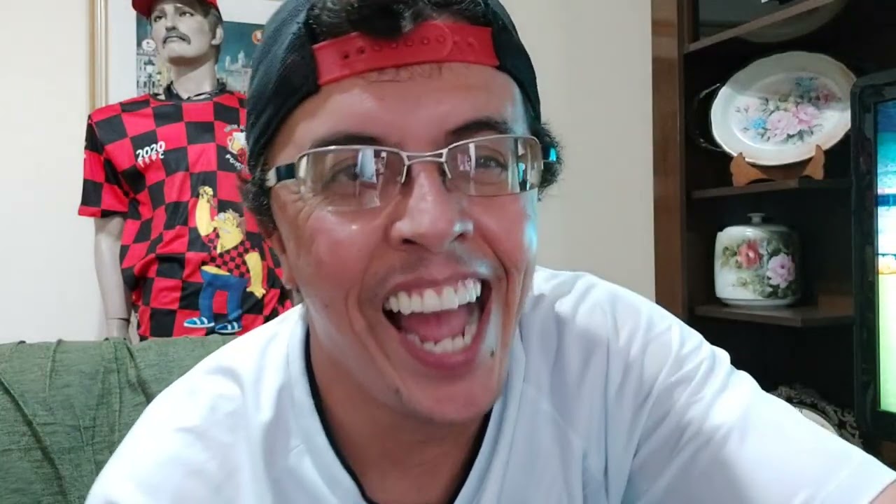 REACT:ATLÉTICO MG 1X0 POUSO ALEGRE-QUASE O GALO VIROU GALINHA! PARABÉNS POUSÃO,E O FIM DO TABU!!