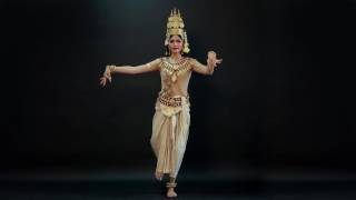 Trương Thị May múa vũ điệu Apsara mừng tết Khmer- Chol Chnam Thmay