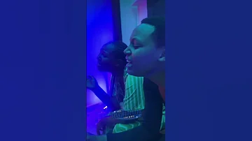 Vestine Dorcas INEZA Yawe Narayibonye Waserutse Ngukeneye 