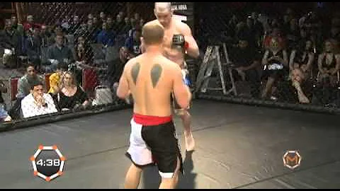 Matrix Fights 5:  Billy Vaughn VS Brylan Vanartsda...