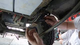 How to replace EZgo leaf spring bushings in 8 minutes DIY