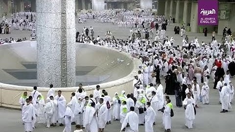 Hajj pilgrims symbolically 