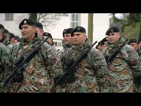 Објавен оглас за прием на нови 300 професионални војници-одбележан денот на Првата пешадиска бригада