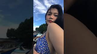 sexy dan cantik sangat menggairahkan