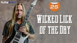 Video thumbnail of "#25 Wicked Lick of the Day - Always On The Run by Lenny Kravitz | Steve Stine"