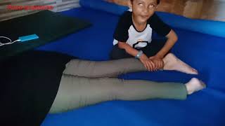 DUKUN PIJAT CILIK SEDANG BERAKSI || PIJAT IBU SEDANG CAPEK