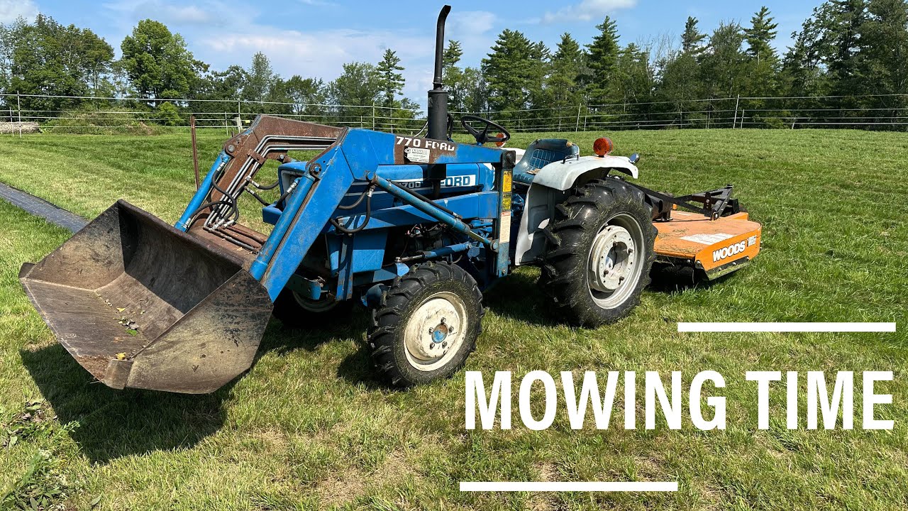 Mowing a Field - Ford 1700 Tractor & Woods BB60.30 Rotary Cutter