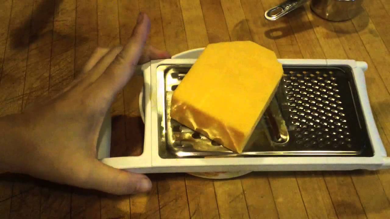 4 Ways to Grate Cheese - wikiHow
