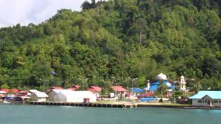 Sikakap in Pagai Utara.MP4