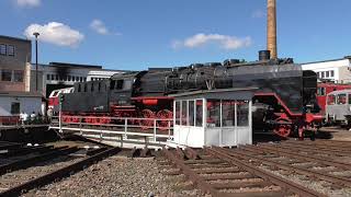 Die 'Zwickauer Traditionslok' 50 849 am 25.9.2021 auf der Drehscheibe des Bahnbetriebswerk Glauchau