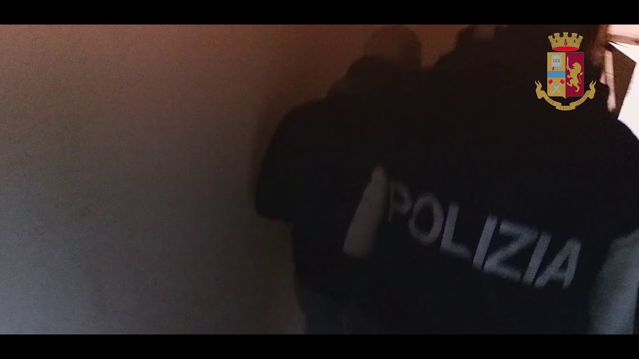 Arresto rapina mano armata Trapani supermercato