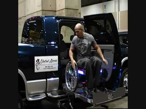 Nick Scott & Tony Cruise - 2009 World of Wheels - United Access - Truck Lift