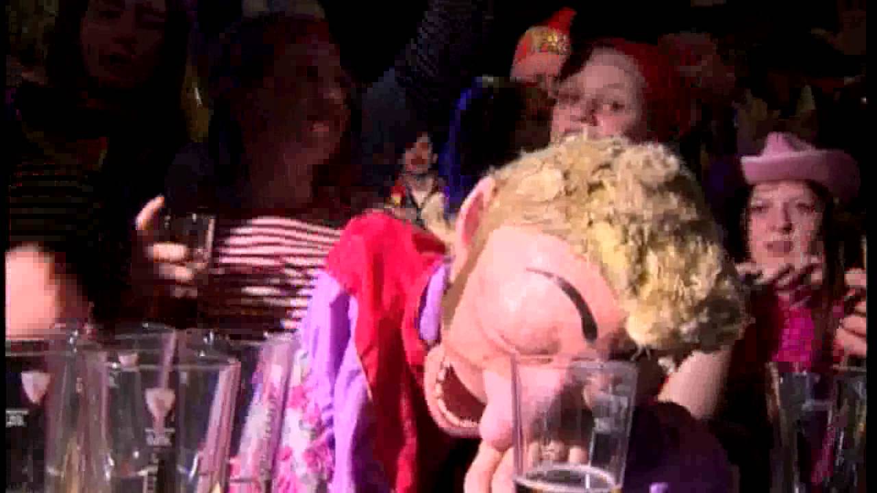 Ik zèe zô zat as 'n pinneke