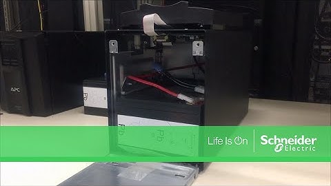 Replacing the Battery Module in a SMT Series APC Smart-UPS | Schneider Electric