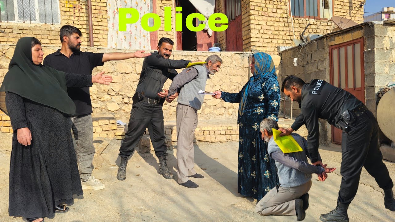 Неожиданные действия полиции и бездомных против злого старика