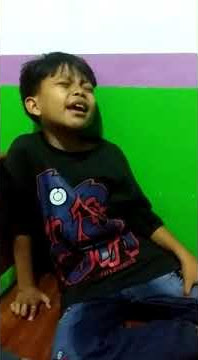 syory wa tau tatu akustik anak kecil viral !!! -kadong mbesok atinisun wes riko duweni sun jalok ojo