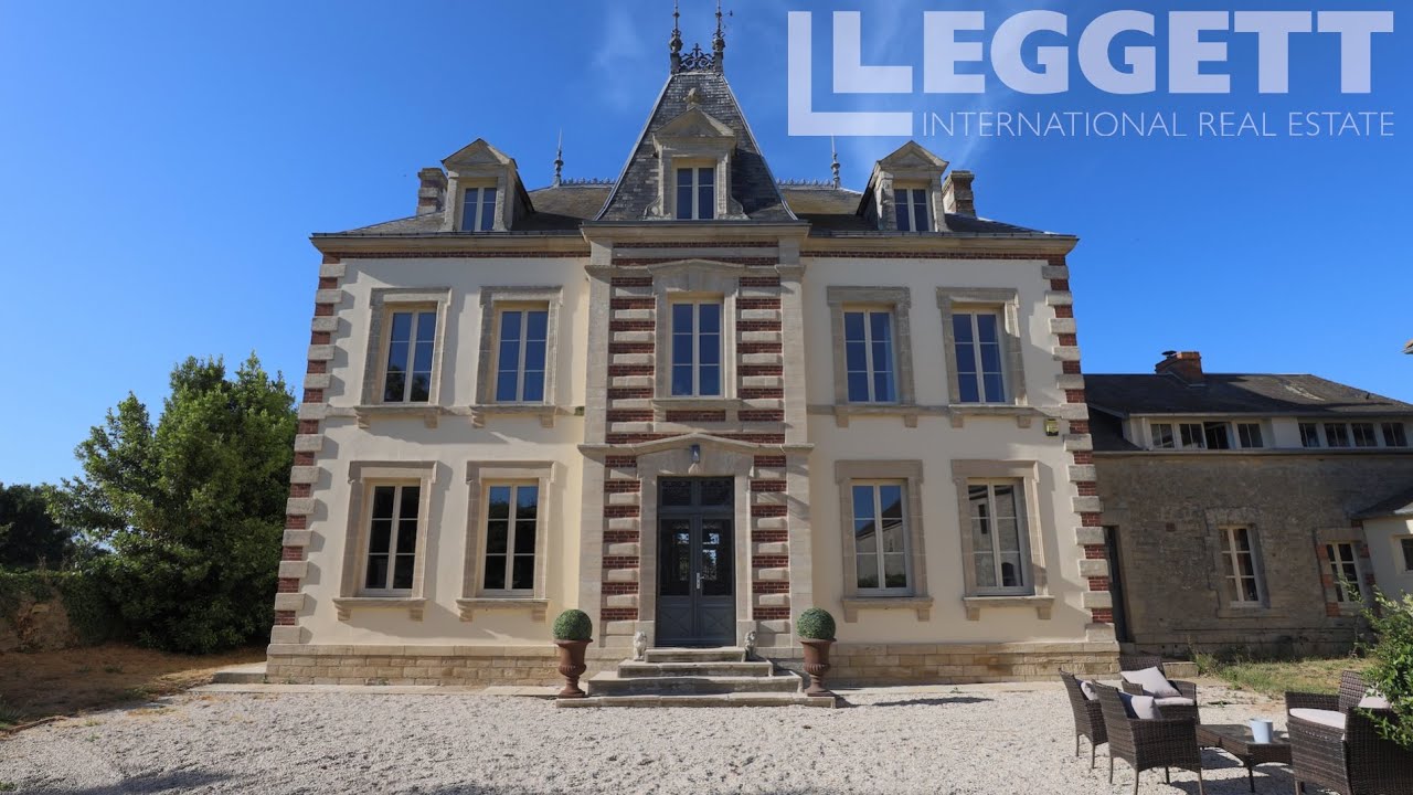 Stunning Manor House For Sale Near Omaha Beach, Calvados, Normandie / Maison à vendre près d'Omaha.