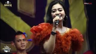 Ria Amelia - Aku Dilahirkan untuk Siapa - MAHESA MUSIK live Pandawa crew 05 Sumorame Candi Sidoarjo