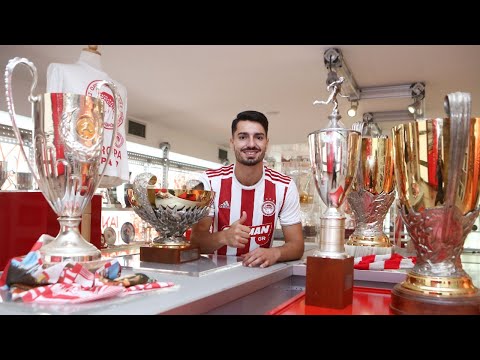 Η πρώτη μέρα του Πέπε στον Ολυμπιακό! / Pêpê's first day in Greece for Olympiacos FC!