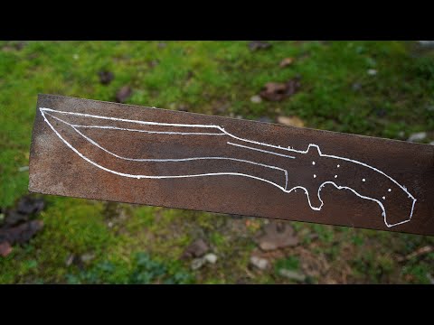 Creating Big Hunting Knife From an Rusted Leaf Spring