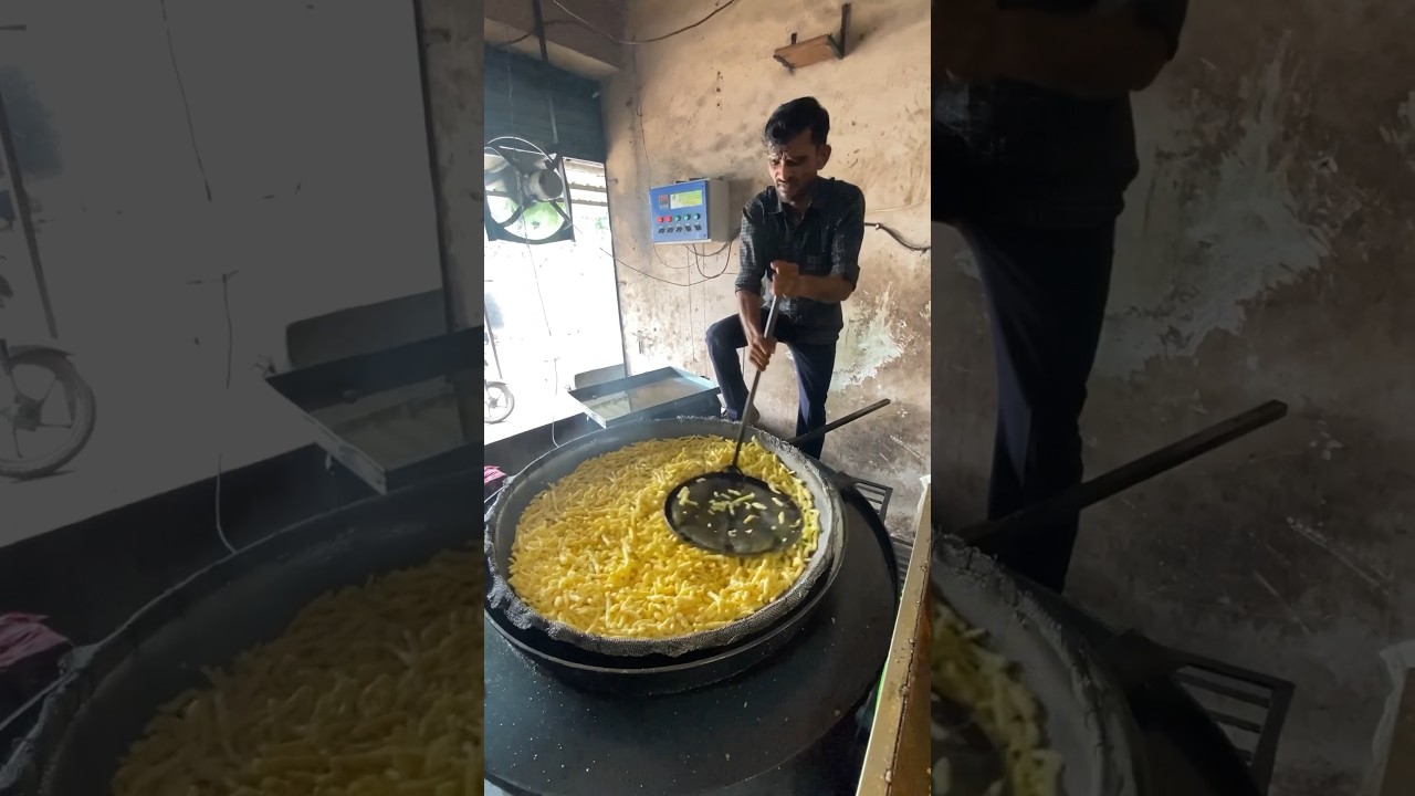 Kurkure Making in Desi Style 🤯 