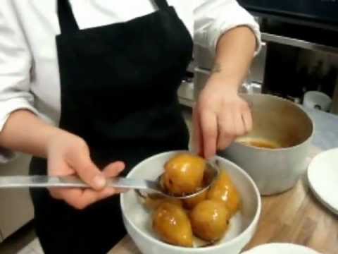 Video: Come Fare La Torta Di Pere Al Caramello In Una Pentola A Cottura Lenta?