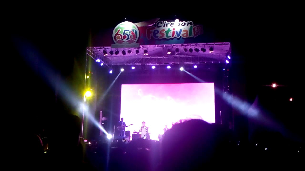 Cirebon festival 2019 @Cakra Khan - YouTube