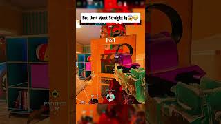 Bro Went Straight In😱😭 #rainbowsixsiege #r6community #1000iq #r6siege #r6 #r6tips #ad #nxietygames