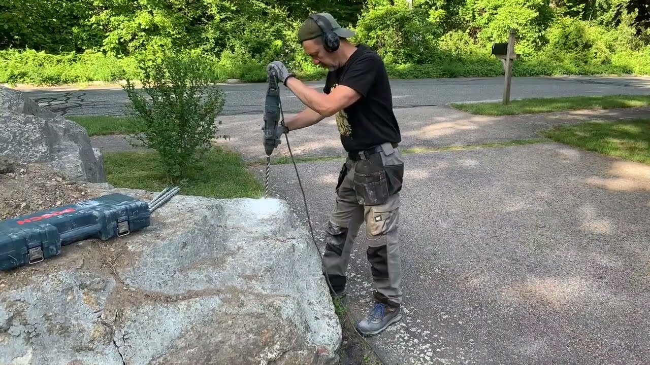 Stone breaking using Dexpan type 3