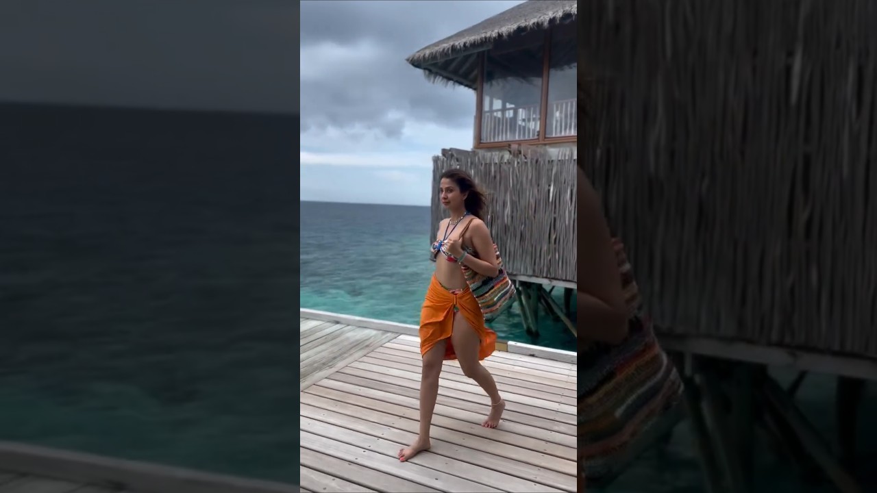 Malvika Raaj Bikini 👙 in Maldives