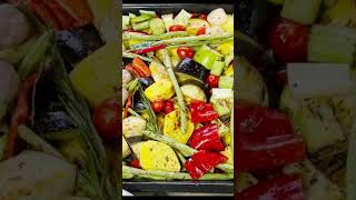 Смотрите полное видео рецепта вкуснейшего мяса с овощами на канале! #shorts #рецепт #мясовдуховке