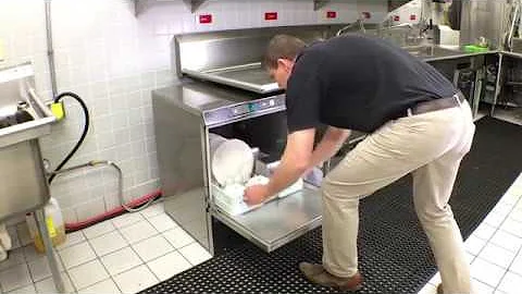 Hobart LXe Undercounter Dishmachine Operation