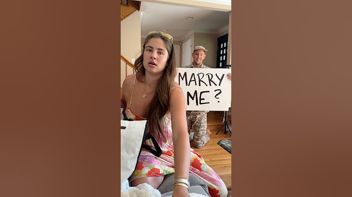 Soldier surprises wife and gets engaged 🥹