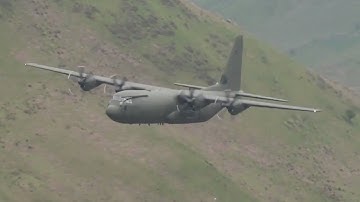 Low level RAF C130J Hercules Mach Loop Wales