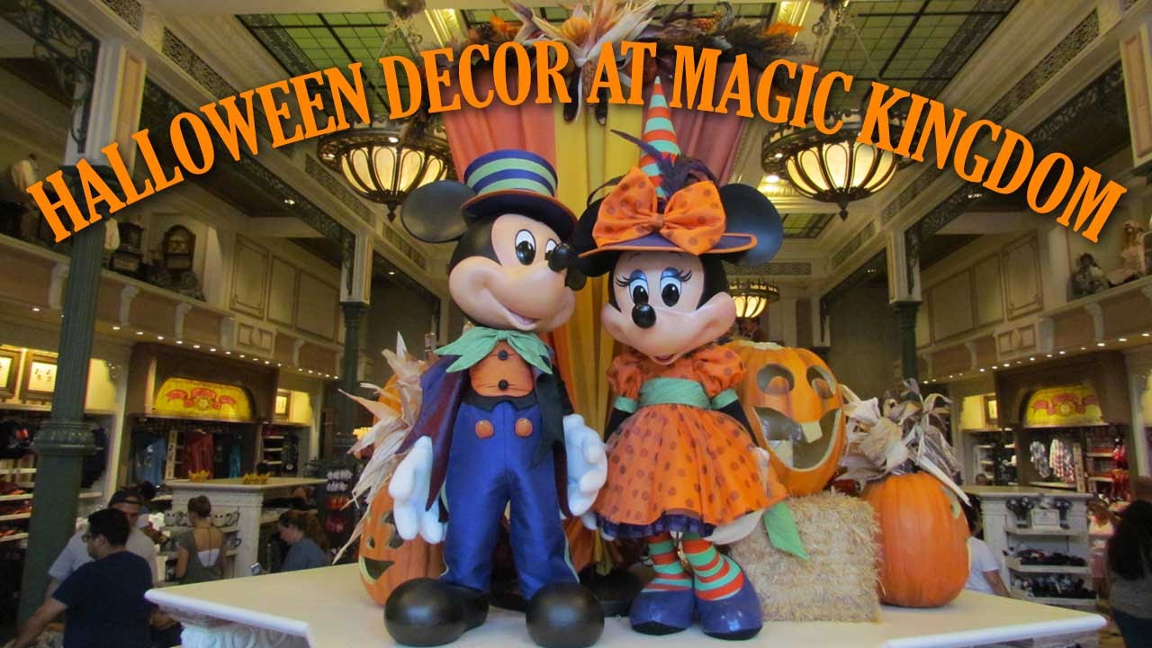 Halloween Decorations At The Magic Kingdom 2016 Youtube