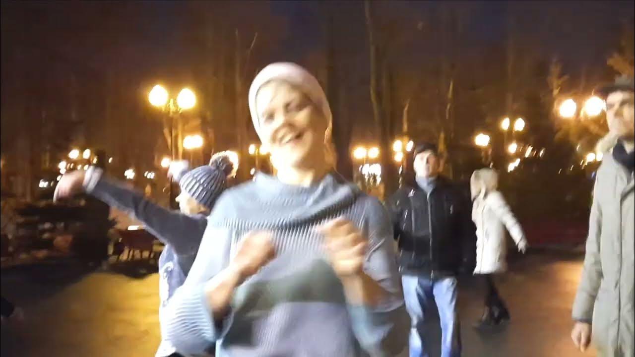 качается вагон стучат колеса глухо. качается вагон. качается вагон стучат колеса глухо. песня льётся музыка слова. разлука текст песни.