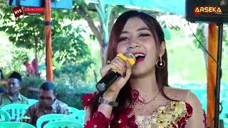 Download Lagu Vivi Voleta Harusny Aku MP3 Vivi Voleta Harusny Aku