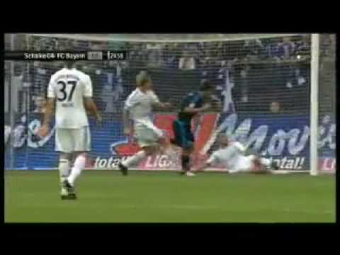 Primeros dos goles Raul en Alemania - Schalke 04 vs Bayern Munich 3-1 2010